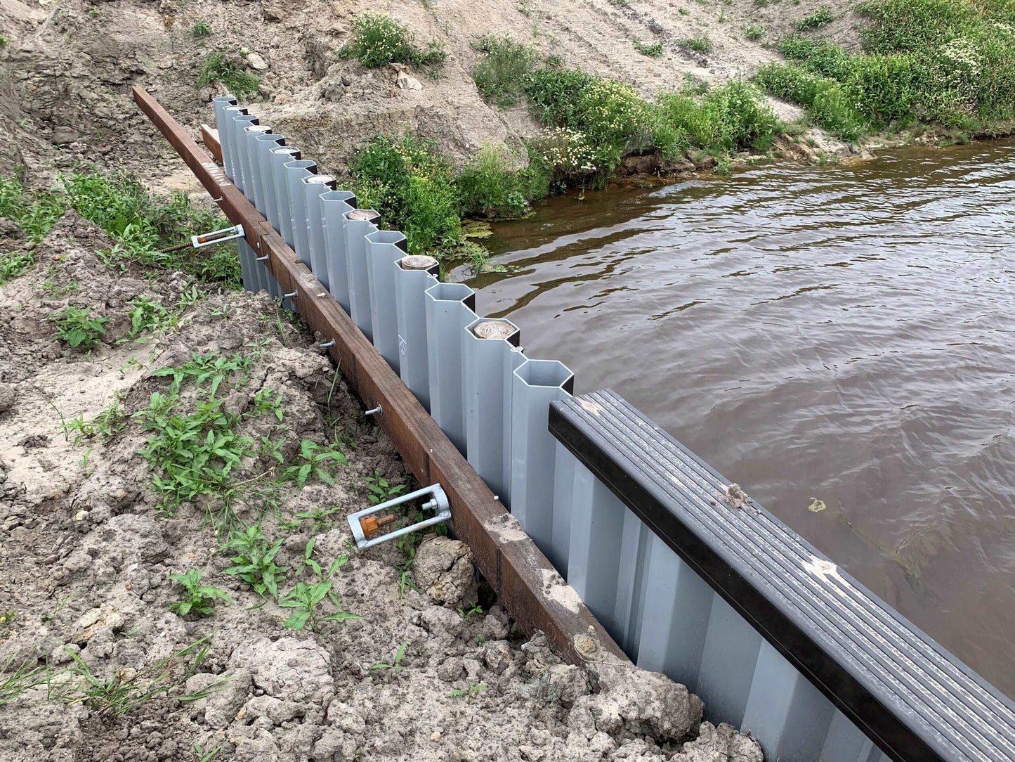 Prolock hoekprofiel 3 meter - Wal-beschoeiing.nl