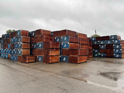 70 x 70 Hardhouten palen - Wal-beschoeiing.nl